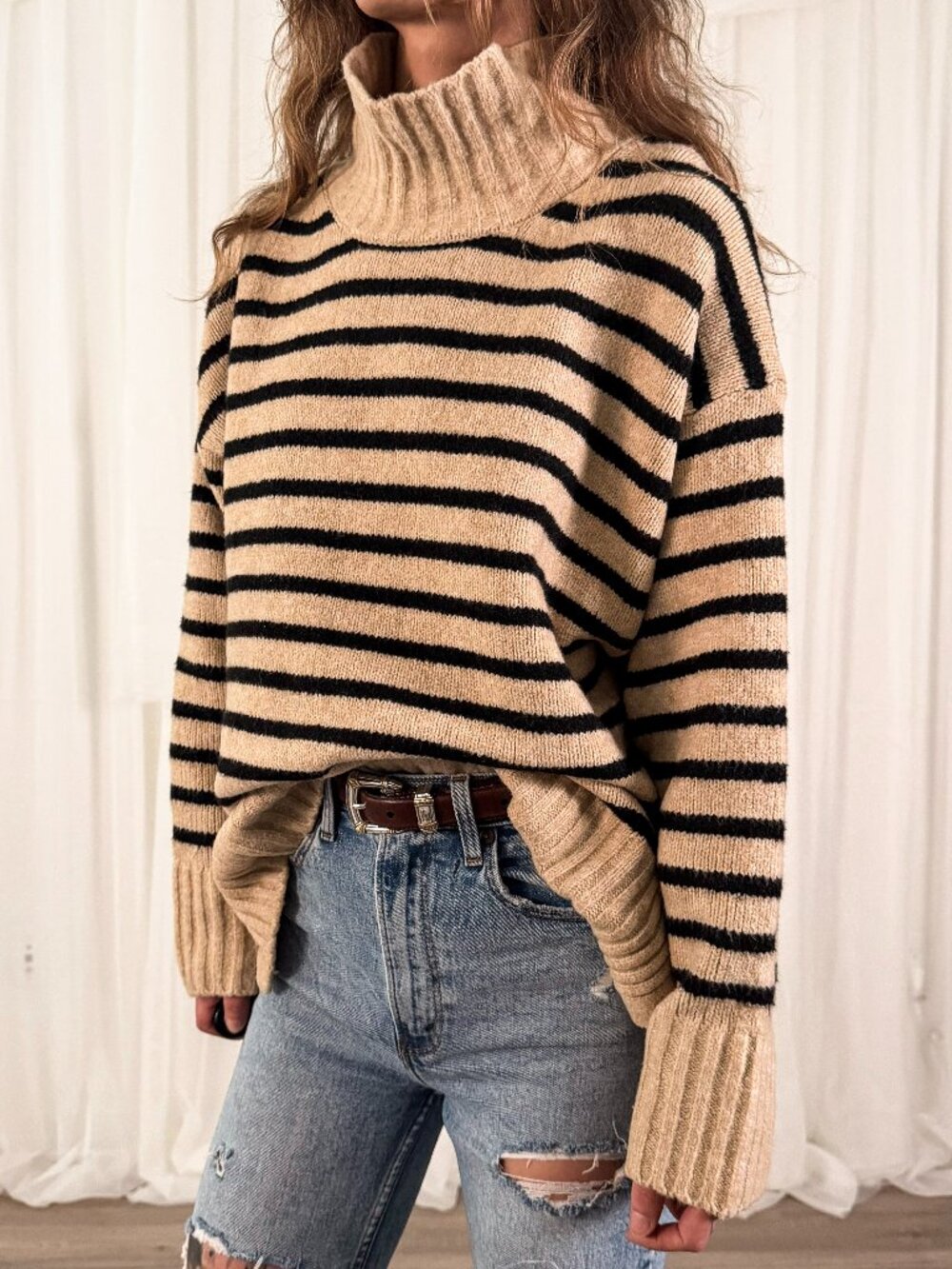 Boho Minimalist Stripped Cream Sweater Size Women's Large NWT - Picture 2 of 7